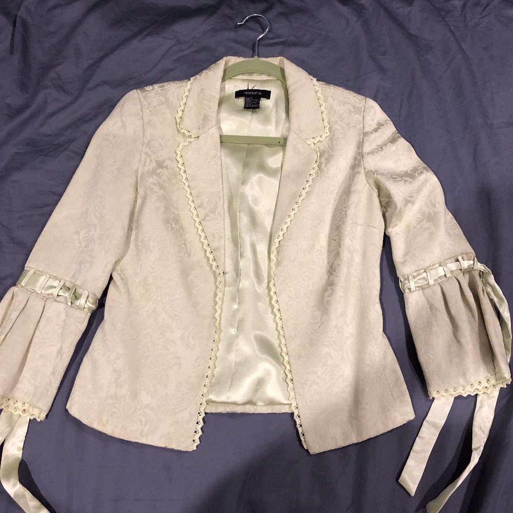 Arden B. Light Suit Jacket Size S
